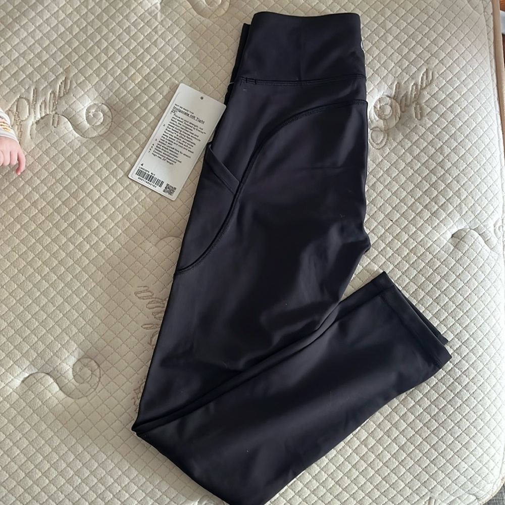 NWT Lululemon Invigorate Leggings